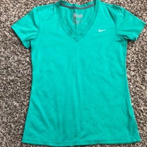 Women’s Nike Dry-fit T-shirt